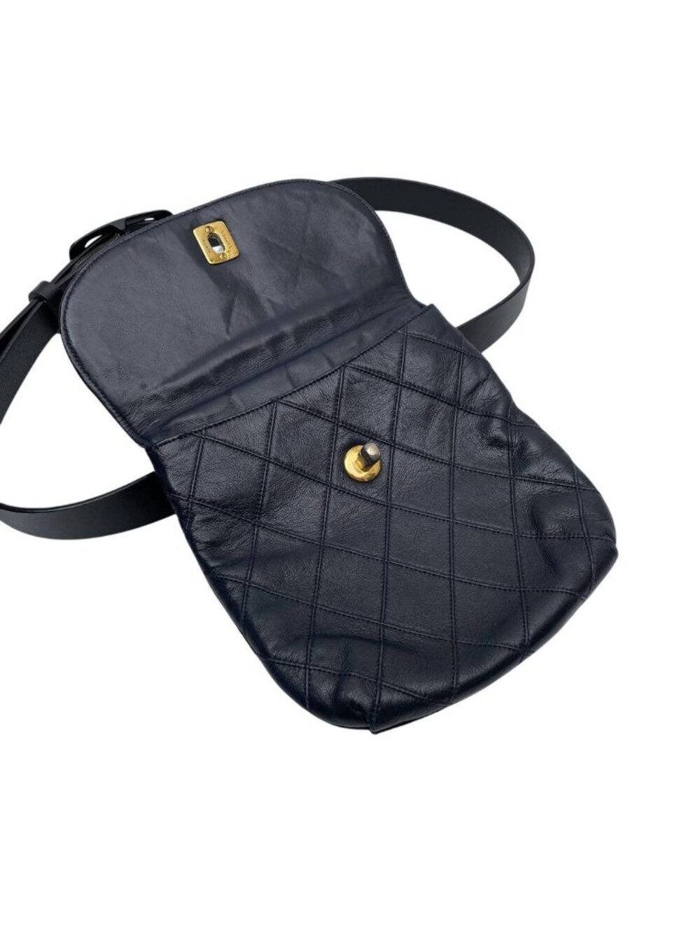 Chanel Bicolor Quilted Lambskin Waist Belt Bag Navy - Picture 7 of 10